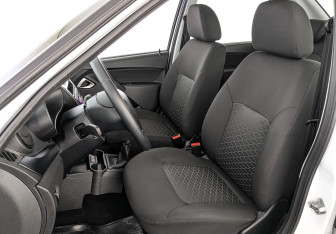 Подержанный автомобиль LADA (ВАЗ) Granta Sedan 2023 года (20 фото)