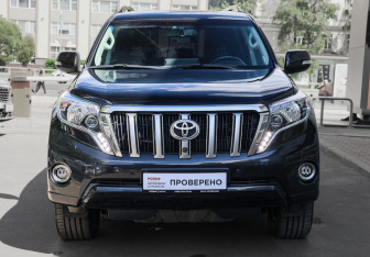 Подержанный автомобиль Toyota Land Cruiser Prado 2016 года (2 фото)