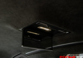 Подержанный автомобиль Audi A8 2022 года (15 фото)