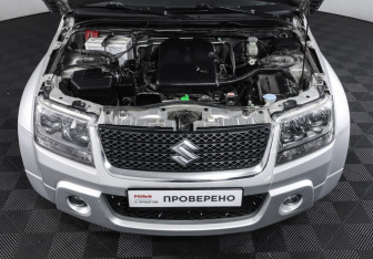 Подержанный автомобиль Suzuki Grand Vitara 2008 года (9 фото)
