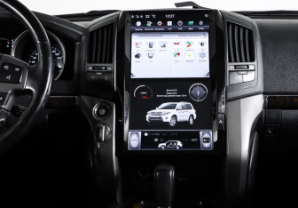 Подержанный автомобиль Toyota Land Cruiser Suv 2008 года (14 фото)