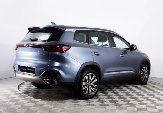 Подержанный автомобиль Chery Tiggo 8 2020 года (5 фото)