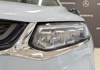 Подержанный автомобиль Geely Tugella 2022 года (11 фото)