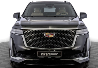 Подержанный автомобиль Cadillac Escalade Suv 2021 года (2 фото)