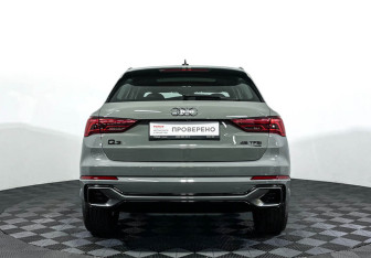 Подержанный автомобиль Audi Q3 2025 года (6 фото)