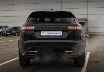 Подержанный автомобиль Land Rover Range Rover Velar 2018 года (6 фото)
