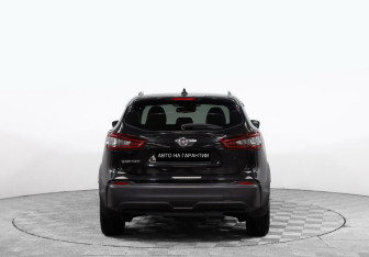 Подержанный автомобиль Nissan Qashqai 2020 года (4 фото)