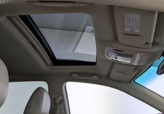 Подержанный автомобиль Lexus RX 2011 года (22 фото)