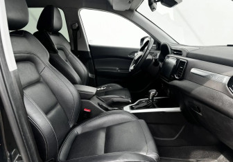Подержанный автомобиль Chery Tiggo 4 2020 года (10 фото)