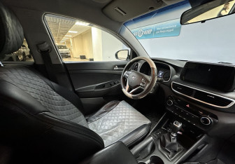 Подержанный автомобиль Hyundai Tucson 2019 года (16 фото)