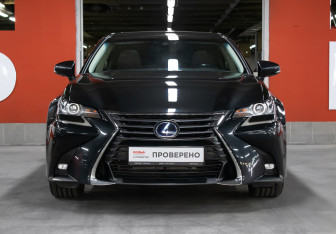 Подержанный автомобиль Lexus GS 2018 года (2 фото)