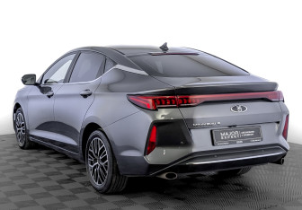 Подержанный автомобиль Москвич 6 2024 года (7 фото)