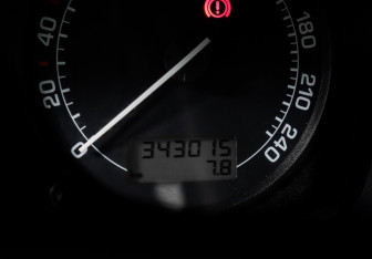 Подержанный автомобиль Skoda Octavia Wagon 2002 года (11 фото)