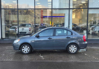 Подержанный автомобиль Hyundai Verna Sedan 2008 года (5 фото)