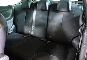 Подержанный автомобиль Citroen DS3 Hatchback 2010 года (12 фото)