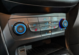 Подержанный автомобиль Ford Focus Hatchback 2018 года (20 фото)