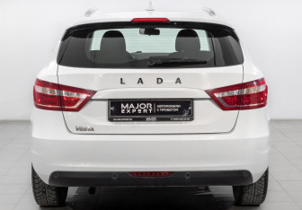 Подержанный автомобиль LADA (ВАЗ) Vesta Wagon 2020 года (6 фото)