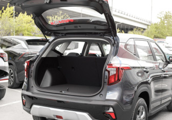 Новый Kia Seltos 2025 (5 фото)