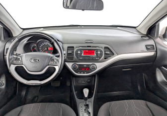 Подержанный автомобиль Kia Picanto 2012 года (14 фото)