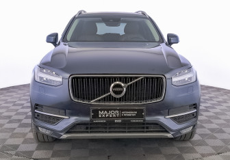 Подержанный автомобиль Volvo XC90 2018 года (2 фото)
