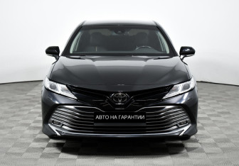 Подержанный автомобиль Toyota Camry Sedan 2020 года (2 фото)