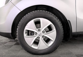 Подержанный автомобиль Kia Soul 2014 года (18 фото)