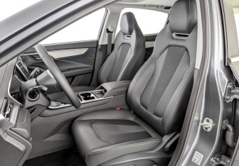 Новый Москвич 6 2025 (20 фото)