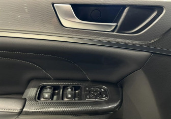 Подержанный автомобиль Haval M6 2023 года (18 фото)