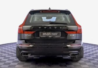 Подержанный автомобиль Volvo XC60 2018 года (6 фото)
