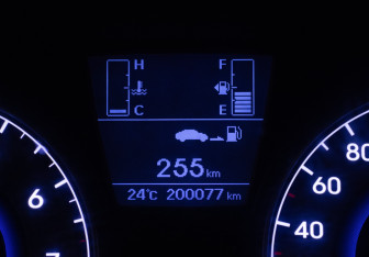 Подержанный автомобиль Hyundai Solaris Sedan 2015 года (12 фото)