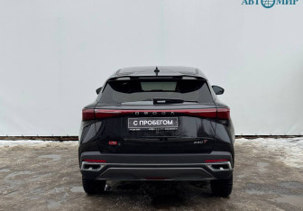 Подержанный автомобиль Omoda C5 2022 года (7 фото)