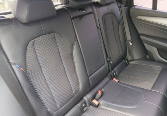 Подержанный автомобиль BMW X3 2021 года (13 фото)