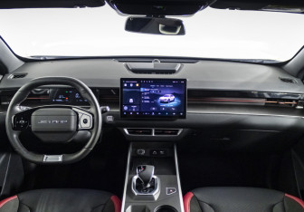 Подержанный автомобиль Jetour Dashing 2024 года (16 фото)