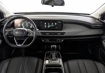 Подержанный автомобиль BAIC U5 Plus 2023 года (14 фото)