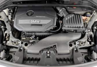 Подержанный автомобиль BMW X1 2019 года (9 фото)