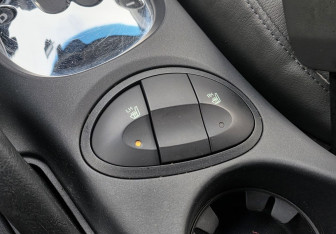 Подержанный автомобиль Hyundai Santa Fe 2003 года (15 фото)