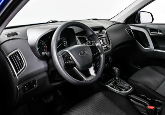 Подержанный автомобиль Hyundai Creta 2016 года (9 фото)