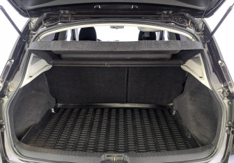 Подержанный автомобиль Nissan Qashqai 2011 года (10 фото)