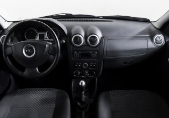 Подержанный автомобиль LADA (ВАЗ) Largus Wagon 2019 года (10 фото)