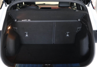 Подержанный автомобиль Geely Coolray 2024 года (27 фото)