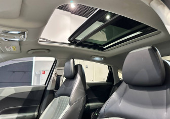 Подержанный автомобиль Changan Lamore 2023 года (13 фото)