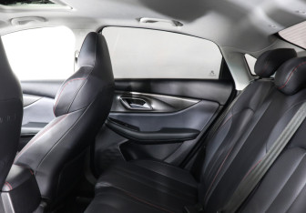 Подержанный автомобиль BAIC U5 Plus 2023 года (12 фото)