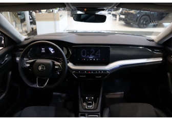 Новый Skoda Octavia Liftback 2025 (10 фото)