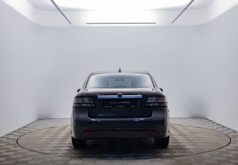 Подержанный автомобиль Saab 9-3 Sedan 2008 года (6 фото)