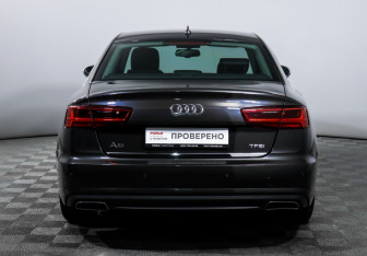 Подержанный автомобиль Audi A6 Sedan 2015 года (6 фото)