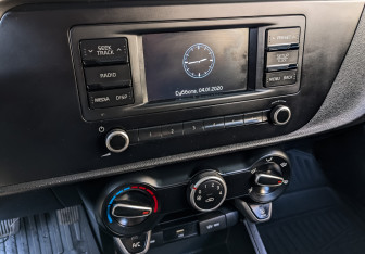 Подержанный автомобиль Kia Rio Hatchback 2021 года (23 фото)