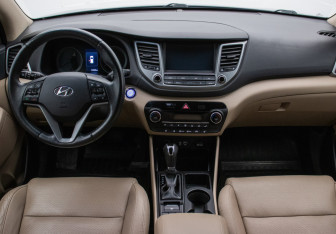 Подержанный автомобиль Hyundai Tucson 2018 года (12 фото)