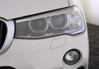 Подержанный автомобиль BMW X3 2015 года (11 фото)