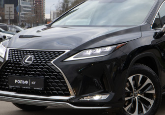 Подержанный автомобиль Omoda C5 2024 года (22 фото)