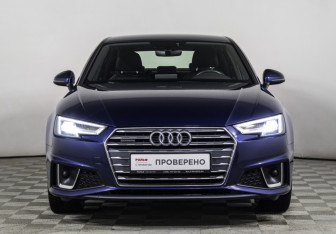 Подержанный автомобиль Audi A4 Sedan 2019 года (2 фото)
